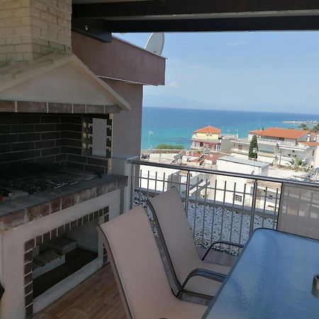 Crystal Blue Apartments Nea Kallikrateia Εξωτερικό φωτογραφία