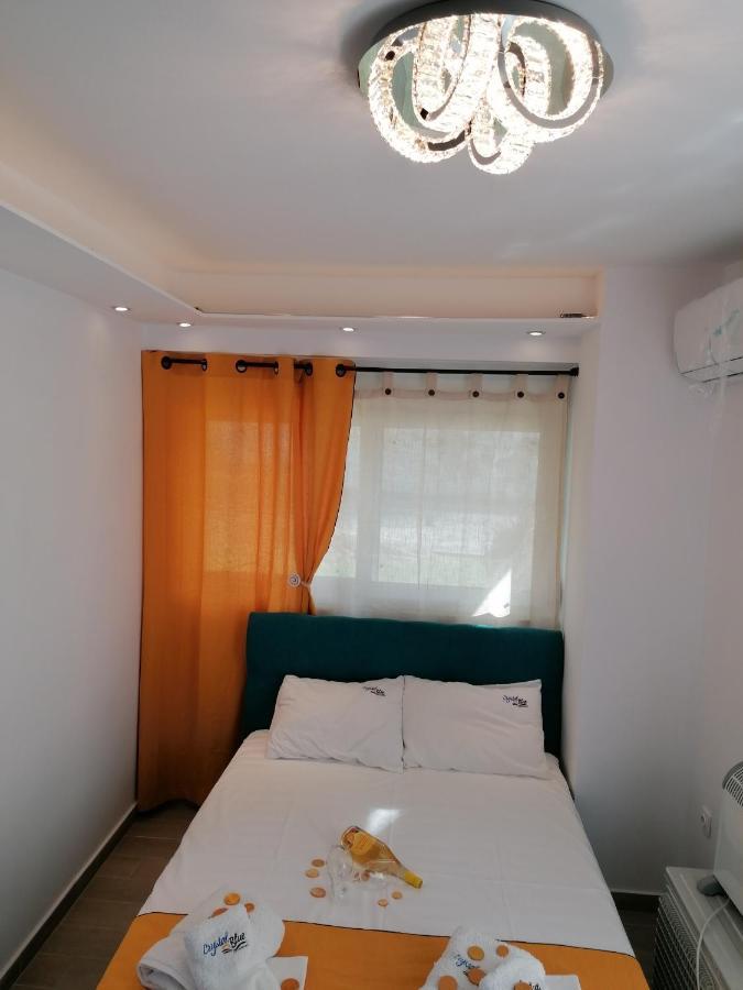 Crystal Blue Apartments Nea Kallikrateia Εξωτερικό φωτογραφία
