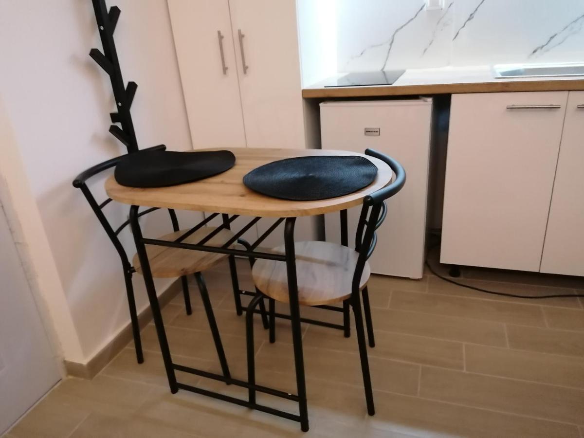 Crystal Blue Apartments Nea Kallikrateia Εξωτερικό φωτογραφία