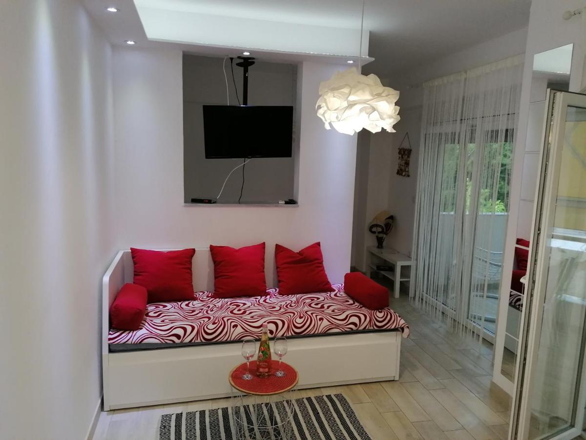 Crystal Blue Apartments Nea Kallikrateia Δωμάτιο φωτογραφία