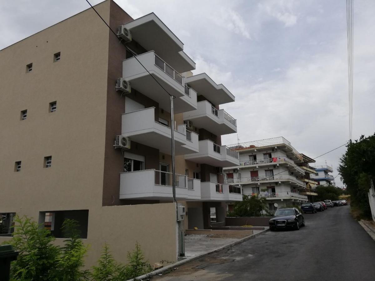 Crystal Blue Apartments Nea Kallikrateia Εξωτερικό φωτογραφία